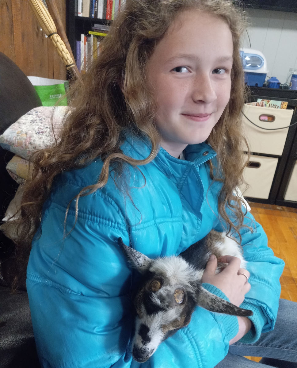 Little Lilly with little Half'nHalf.